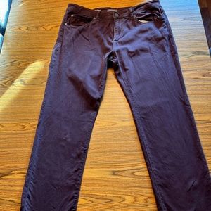 DL1961 Cooper Tapered Slim - Color is HENNA